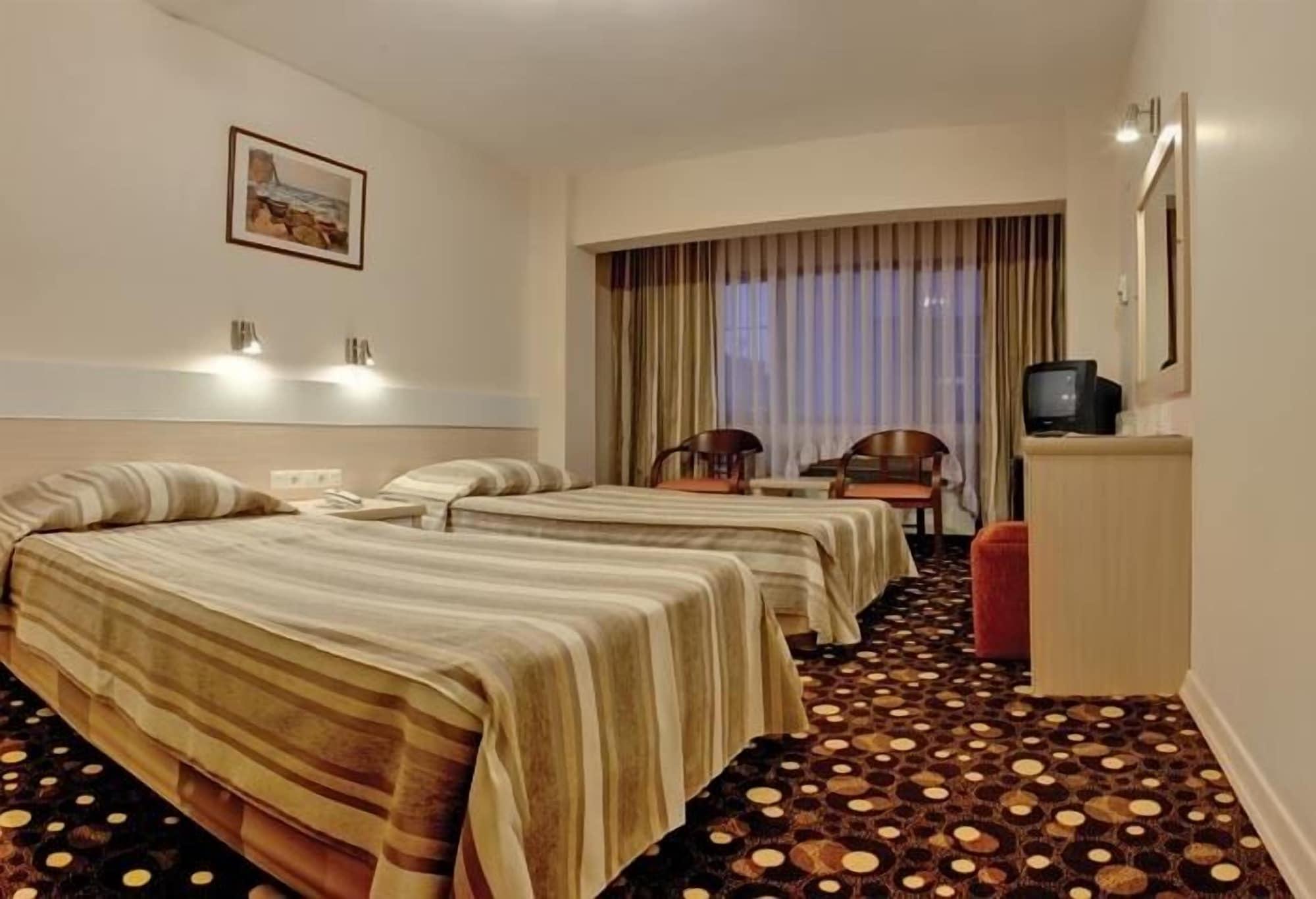 Yumukoglu Hotel Izmir Eksteriør billede